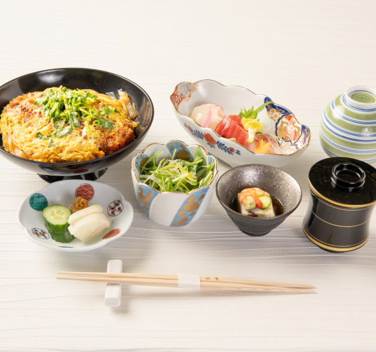 常陸の輝きロースかつ丼御膳