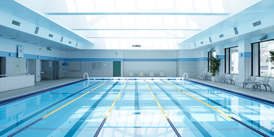 ヘルスクラブ フィットネス プール 神戸三宮のランドマークホテル ホテルオークラ神戸 公式 ヘルスクラブ フィットネス プール 神戸三宮のランドマークホテル ホテルオークラ神戸 公式