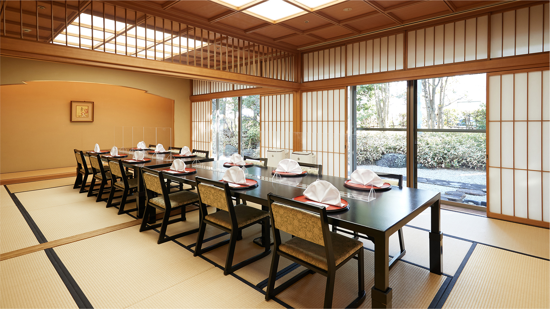 日本料理 山里 神戸三宮のランドマークホテル ホテルオークラ神戸 公式
