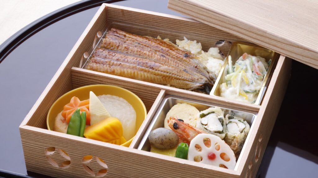 鰻丼弁当