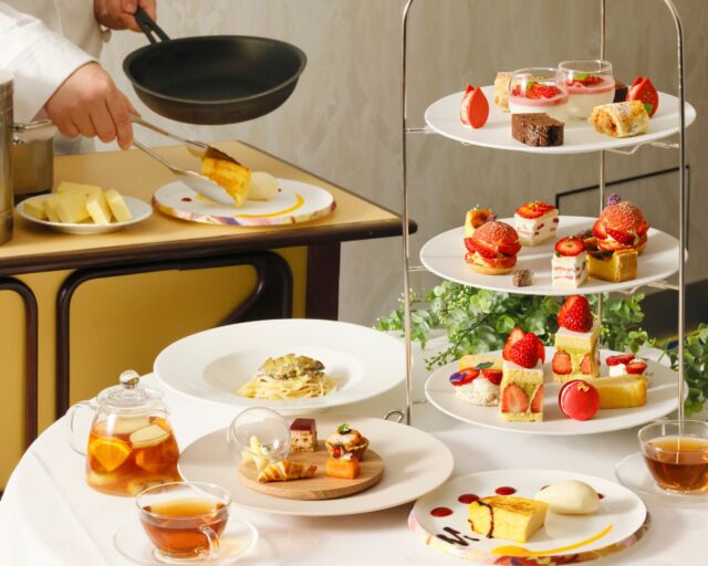 .
【2日間限定】スペシャルアフタヌーンティー

カジュアルダイニング「カメリア｣のリニューアル
オープンを記念した特別なアフタヌーンティー。
苺づくしのスイーツに､前菜とパスタまで。
伝統のフレンチトーストはお客様の前で仕上げます。
贅沢なひとときをお楽しみください。

【日時】2026年3月28日(土)・3月29日(日)
　　　　11:30～もしくは12:00～(14:30まで)
【場所】カジュアルダイニング｢カメリア」
【料金】お一人様￥8,000(税･サービス料込)
※前日17:00までにご予約をお願いいたします。
【ご予約】TEL.078-333-3522

#ホテルオークラ神戸#hotelokurakobe#ホテル関西#関西ホテル#ホテル神戸#神戸ホテル#神戸観光#神戸旅行#ホカンス#ラグジュアリーホテル#神戸カフェ#三宮カフェ#神戸アフタヌーンティー#三宮アフタヌーンティー#okurahotels#oneharmony @okura_hotels