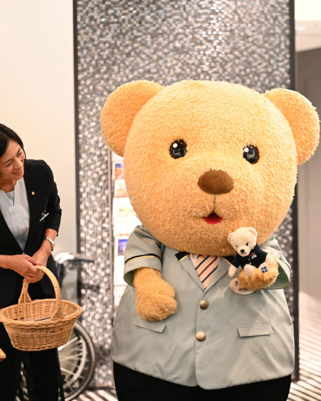 .
5月5日の子ども日は､ゴールデンウィーク ランチブッフェ
にオルタンが登場します！お子様にはオルタンから
おもちゃをプレゼントします。ぜひお越しください。

〈ゴールデンウィーク ランチブッフェ〉
【期間】2026年5月2日(土)～5月6日(水)
　　　　※オルタンの登場は5/5のみ
【場所】3階 ブッフェレストラン「Ariake-有明-」
【時間】	11:30～15:00(90分制・最終入店13:30)
【料金】お一人様￥7,000、小学生￥3,000
　　　　幼児(4歳以上)￥2,000　※3歳以下のお子様は無料
【ご予約】TEL.078-333-4225

#ホテルオークラ神戸#hotelokurakobe#ホテル関西#関西ホテル#ホテル神戸#神戸ホテル#神戸観光#神戸旅行#ホカンス#ラグジュアリーホテル#ランチブッフェ#ランチビュッフェ#okurahotels#oneharmony @okura_hotels