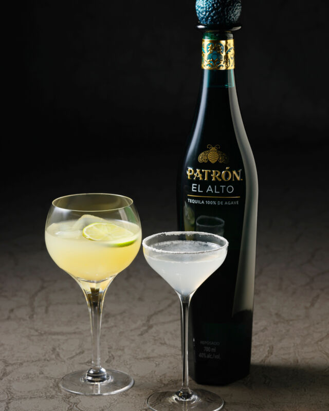 .
プレミアムテキーラ　PATRON EL ALTO

最高級テキーラを使用した甘美なるカクテルを考案。
｢メインバー エメラルド｣にてご堪能いただけます。

【期間】2026年5月31日(日)まで
【場所】｢メインバー エメラルド｣
【料金】￥3,000(税･サービス料込)
【お問い合わせ】TEL.078-333-3524

#ホテルオークラ神戸#hotelokurakoe#三宮バー#神戸バー#テキーラ